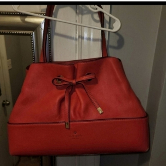 🍂🍁GORGEOUS!!!!Kate spade coral satchel with bow - Picture 7 of 8
